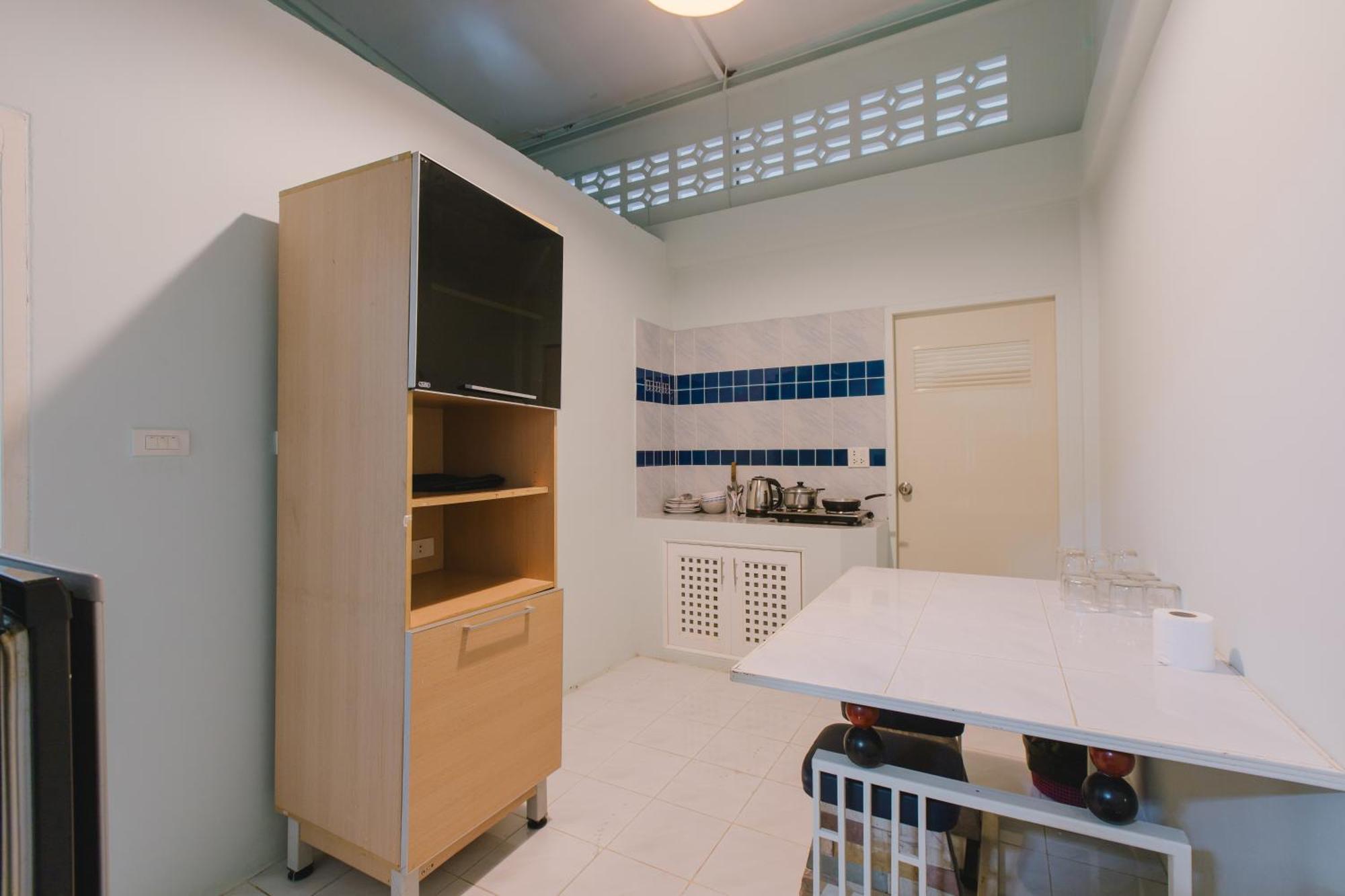 Royal Prince Residence Patong Kamer foto