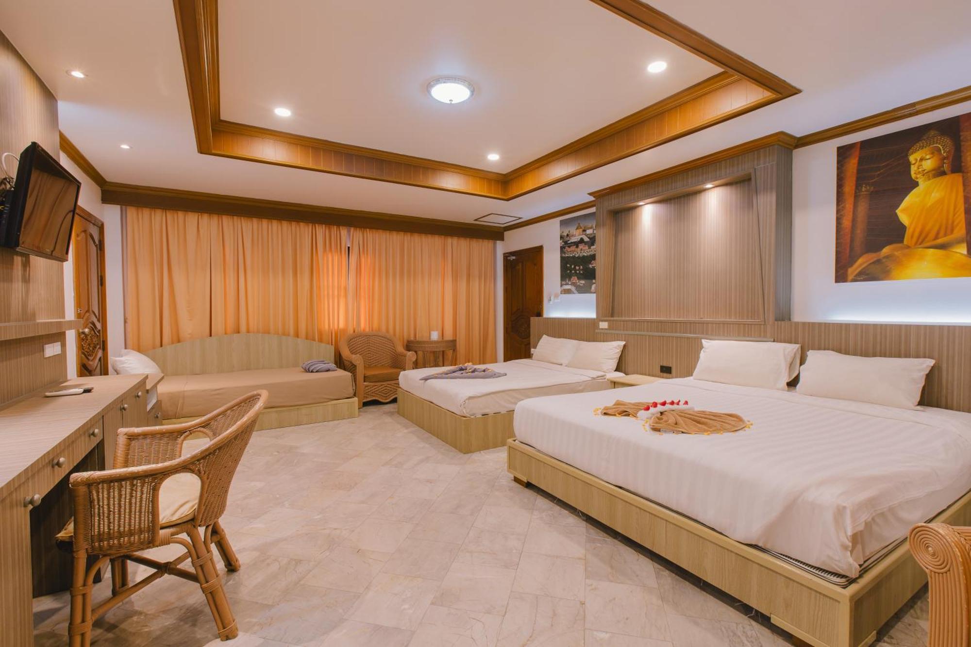 Royal Prince Residence Patong Buitenkant foto
