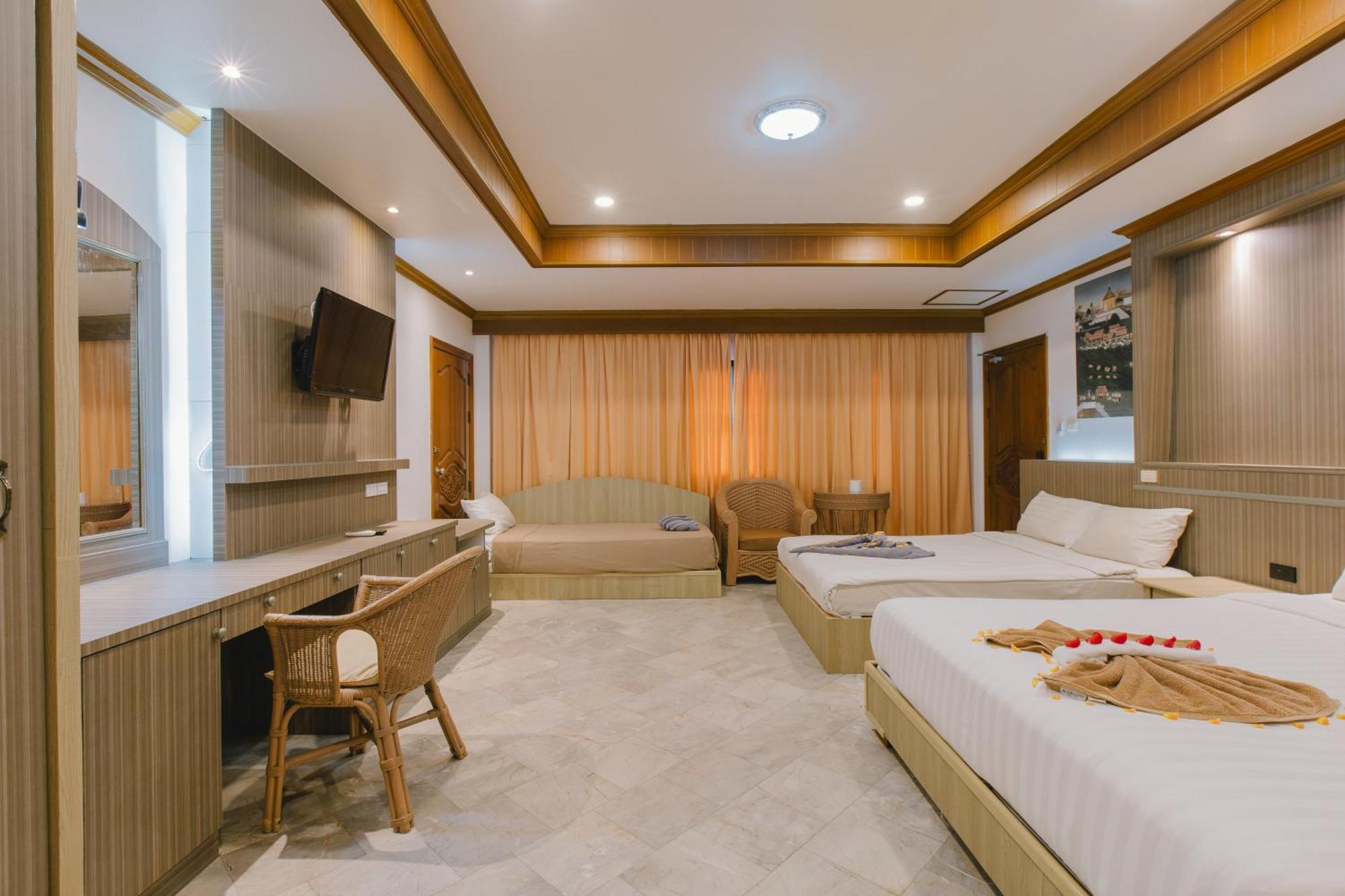 Royal Prince Residence Patong Kamer foto