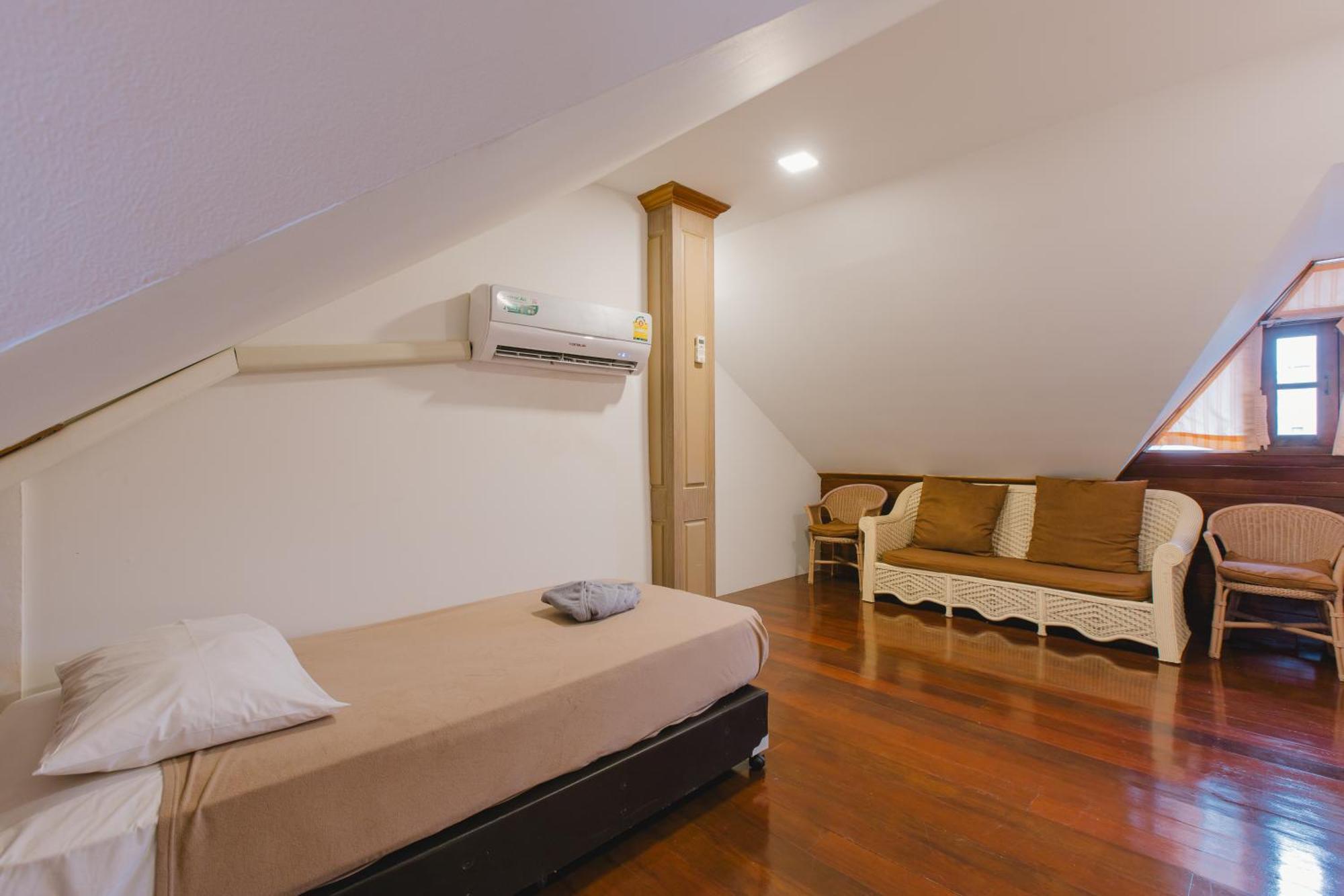 Royal Prince Residence Patong Kamer foto