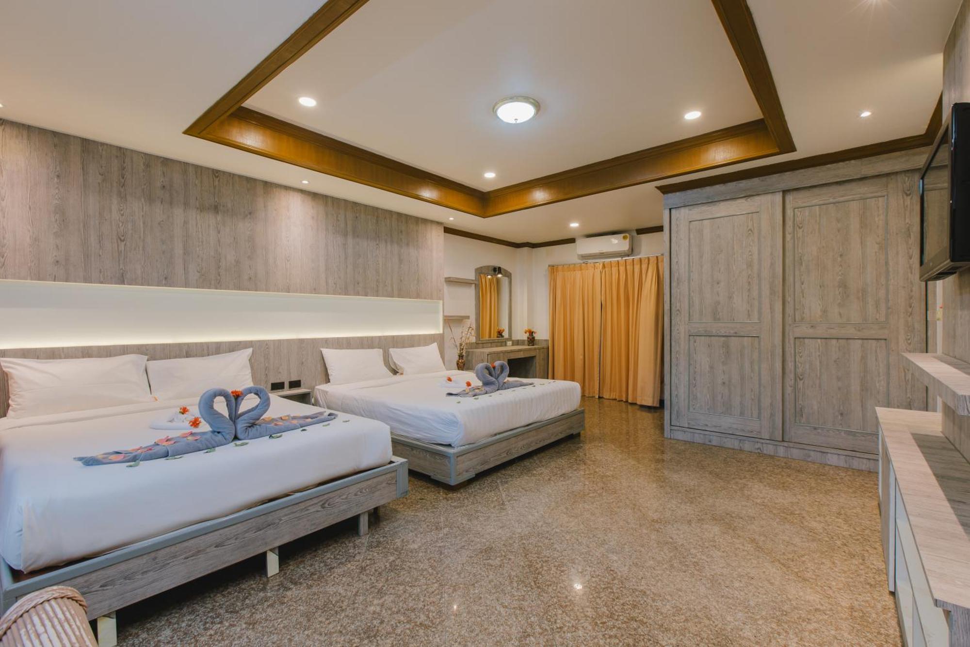 Royal Prince Residence Patong Buitenkant foto