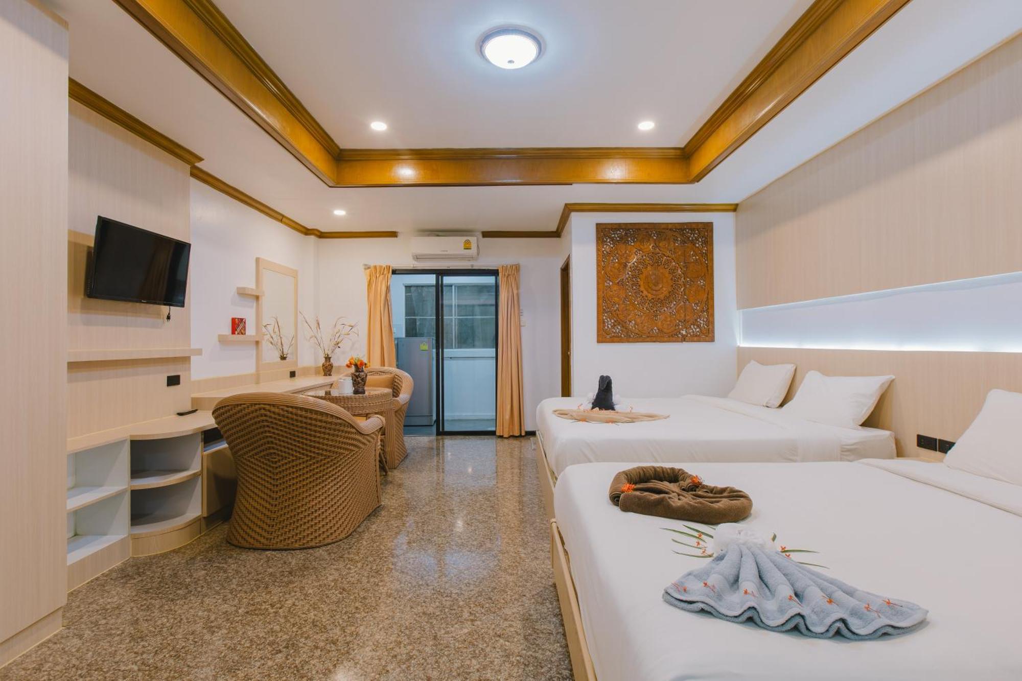 Royal Prince Residence Patong Kamer foto