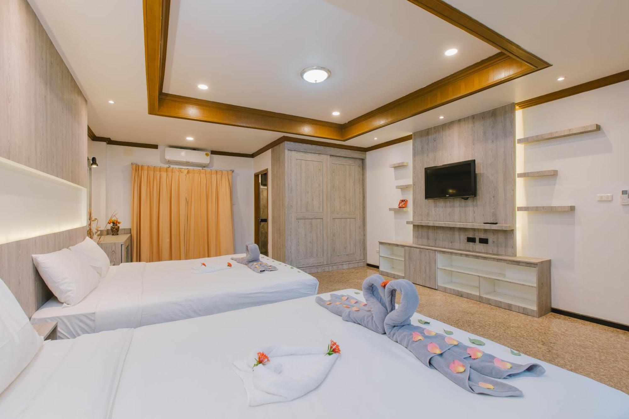 Royal Prince Residence Patong Buitenkant foto
