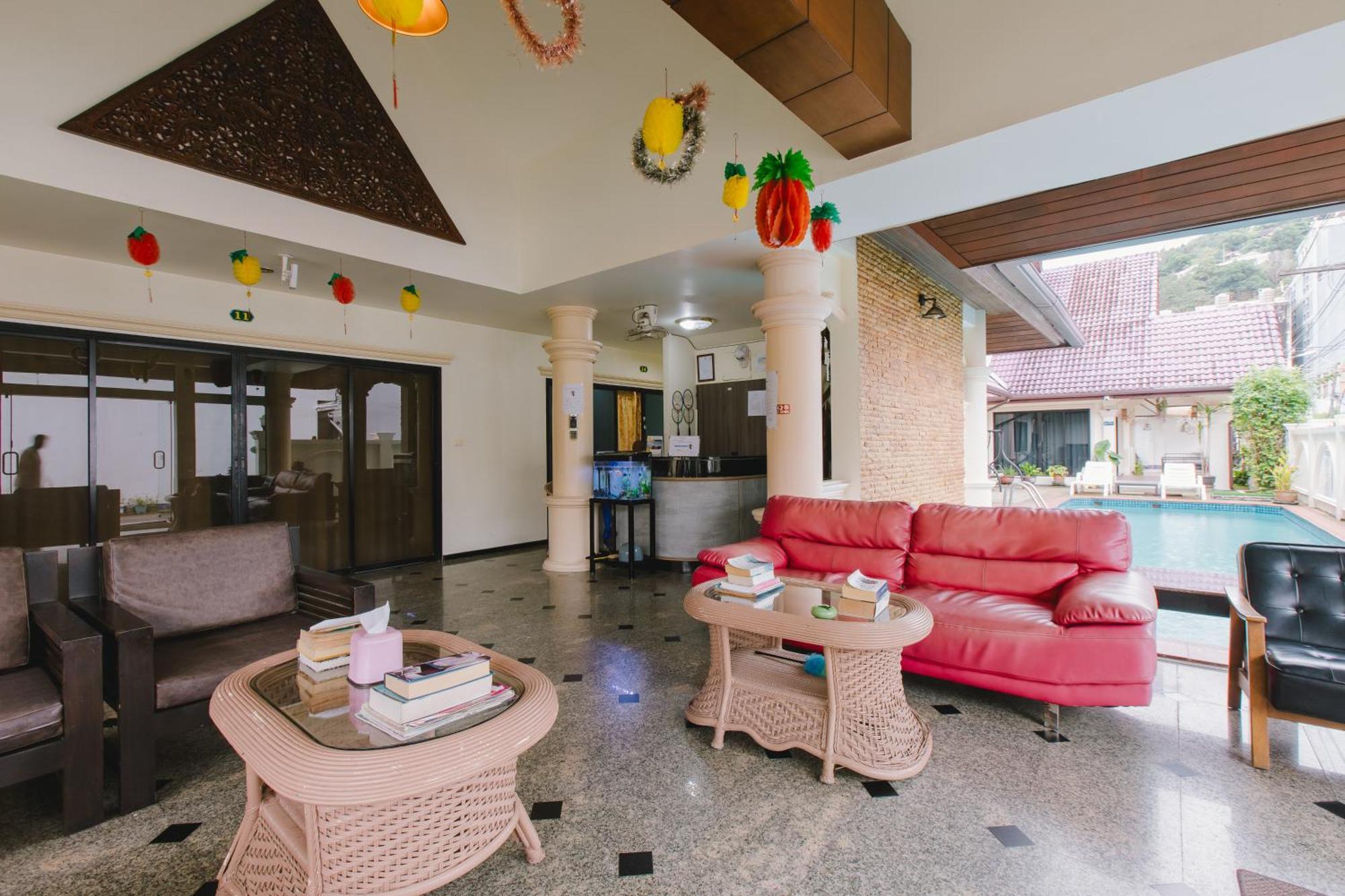 Royal Prince Residence Patong Buitenkant foto