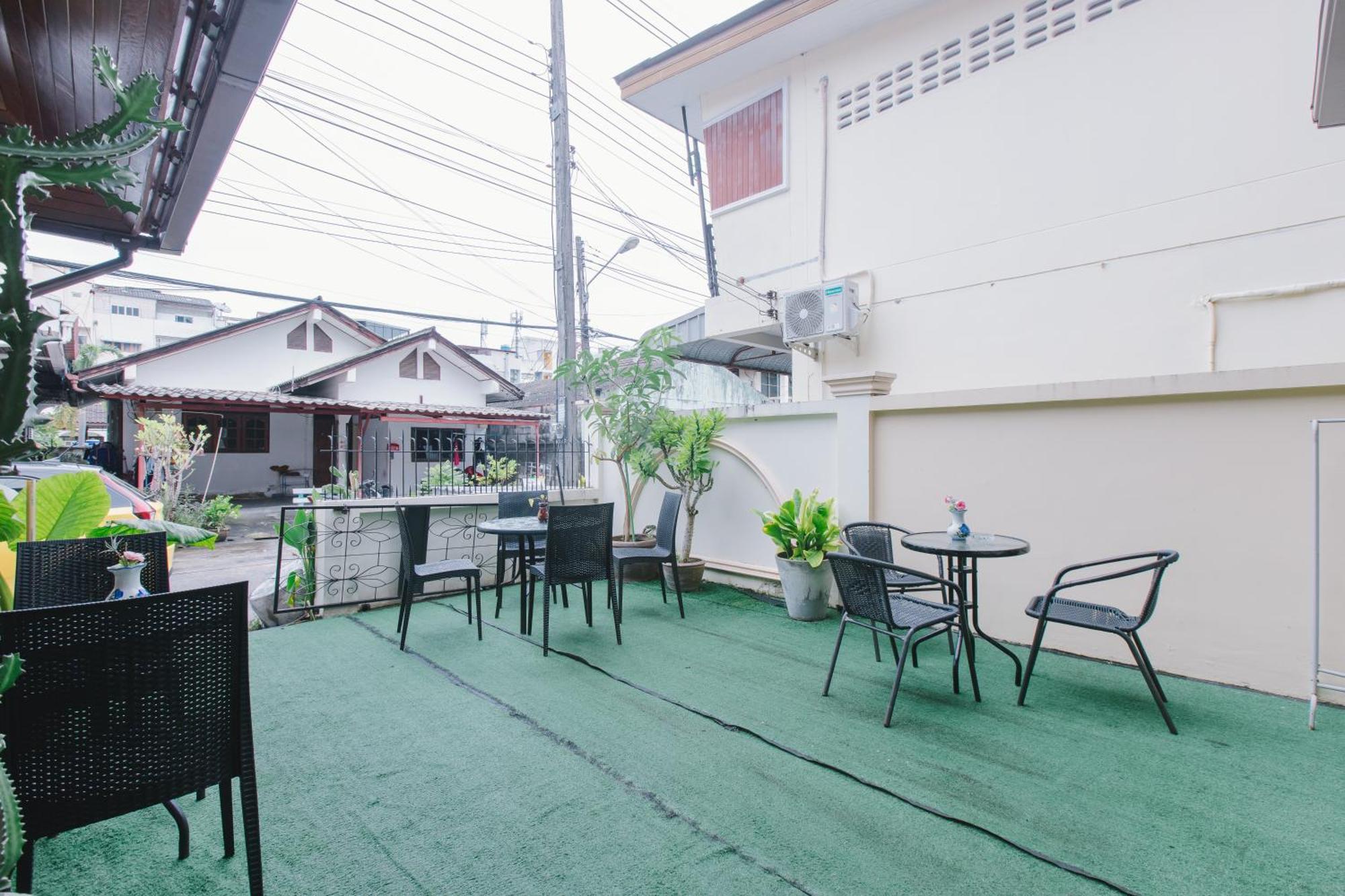 Royal Prince Residence Patong Buitenkant foto